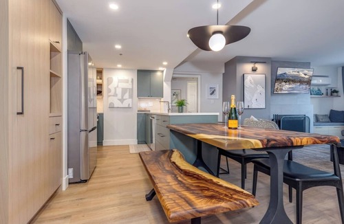 Whistler Village Apartment | Best Location! Gorgeous & Spacious 2BD with Views