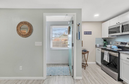 Maumee House | Best location in Uptown Maumee! King Bed-W/D-3TVs!