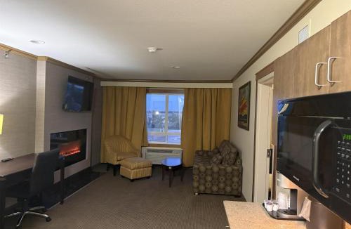 Camrose Hotel | Best Western Plus Rose Country Hotel