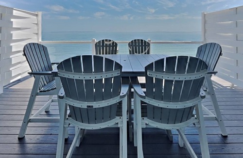 Put-in-Bay Condo | Big Family Lake Escape Fun! | Lower | 12 ppl | C104