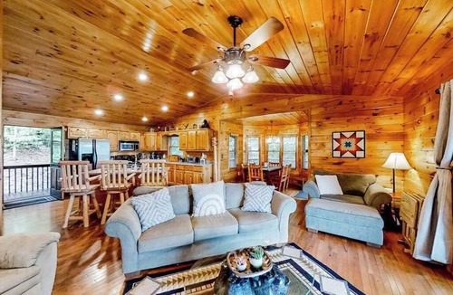 Murphy House | Black Bear Den