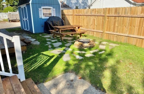 Traverse City House | Blue Maple Cottage in Downtown Traverse City