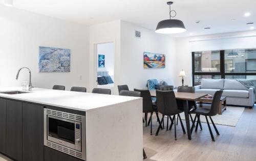Revelstoke Apartment | Bluebird by Revelstoke Vacations