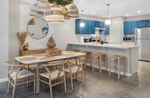 Ithaca House | Boho House- A Rural Escape with Fire Pit, EV, WFH