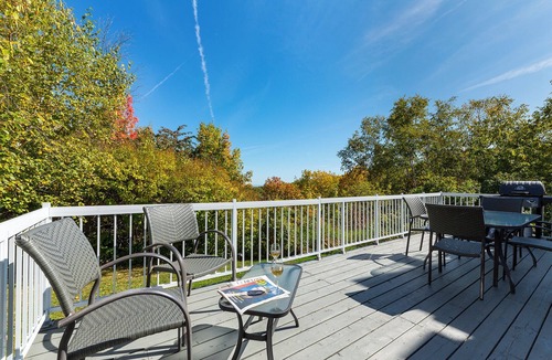 Baie-St-Paul House | Breathtaking view of river and mountains from the bedroom