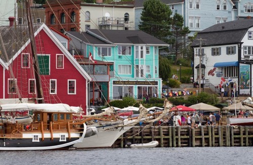 Lunenburg Hotel | Brigantine Inn