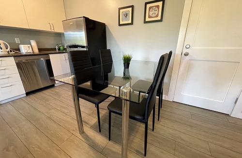 Cowichan Bay Apartment | Bright Walkout Suite in Cowichan Bay | 2 Bedrooms, Private Entry, Sleeps 4