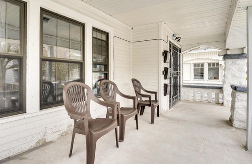 Buffalo Apartment | Buffalo Vacation Rental ~ 20 Mi to Niagara Falls!