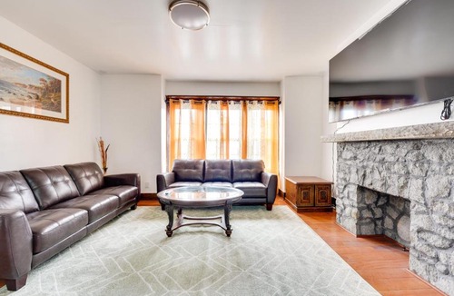 Buffalo Apartment | Buffalo Vacation Rental ~ 20 Mi to Niagara Falls!