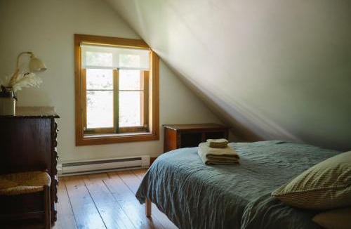 Saint-Laurent-de-l'ile d'Orleans Bed & Breakfast | Le Triangle de l'Île Chambre le Nid 2 lits