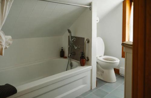 Saint-Laurent-de-l'ile d'Orleans Bed & Breakfast | Le Triangle de l'Île Chambre le Nid 2 lits