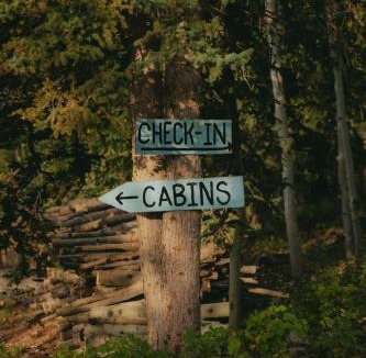 Yukon Other | Cabins Over Crag Lake Glamping Lynx