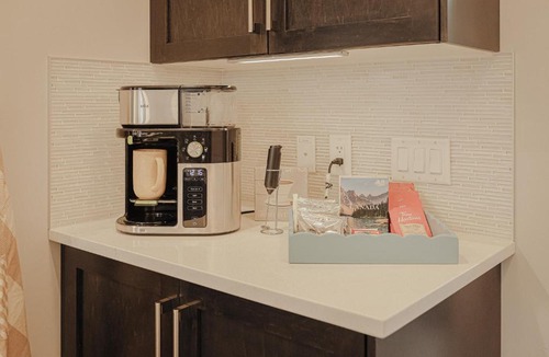 Auburn Bay House | Calgary Peaceful Home with Modern Office Near Hospital and YMCA
