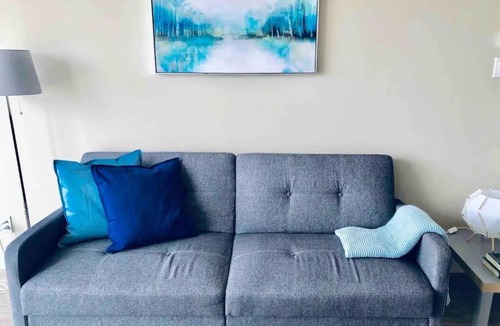 Victoria Park Apartment | Calgary SE 10 Ave Apartment