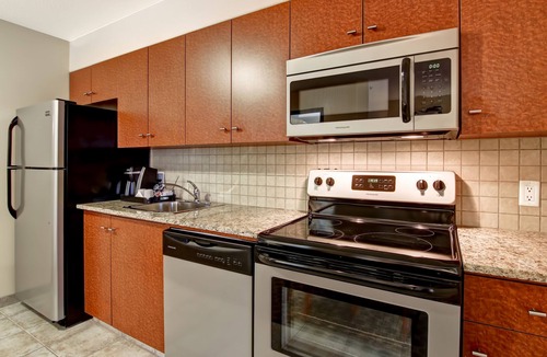 Rocky Mountain House Hotel | Canalta Hotel Rocky Mountain House