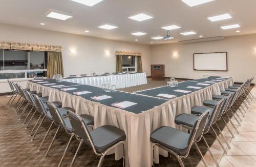 Wainwright Hotel | Canalta Wainwright
