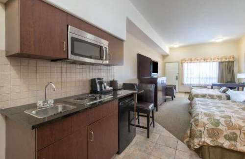 Wainwright Hotel | Canalta Wainwright
