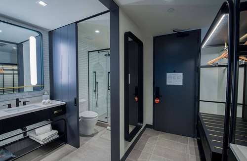 Powerhouse Arts District Hotel | Canopy by Hilton Jersey City Arts District