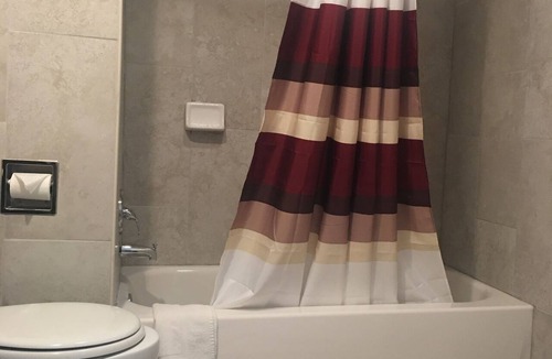 Niagara Falls Hotel | Caravan Motel