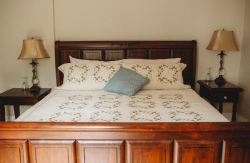 Grand Falls - Windsor Hotel | Carriage House Inn Four and a Half Stars