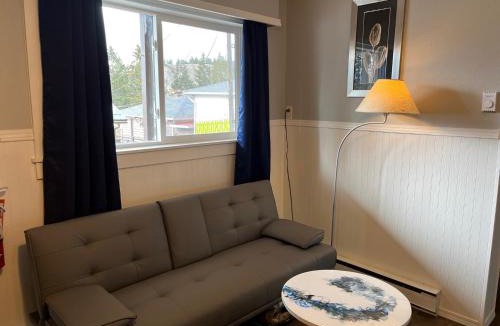 Radium Hot Springs Hotel | Celadon Lodge