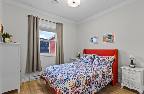 Downtown St. John's House | Central 5BR St Johns Stay Near MUN & Downtown