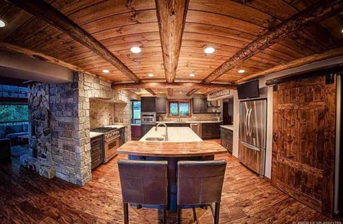 Beasley Ski Chalet | Chalet in "The Woods" with Stunning Views