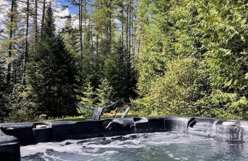 Notre-Dame-de-la-Merci Ski Chalet | Chalet NOX | Spa & Sauna | Romantic Getaway