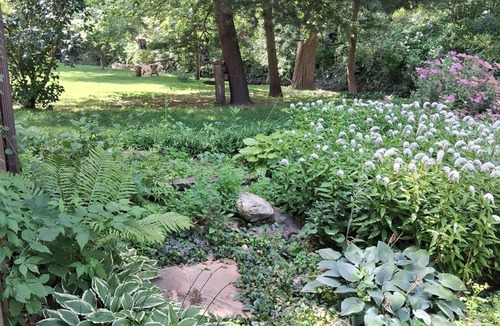 Portage House | Charming 1-bedroom apt in house by creek with AC, in delightful Portage