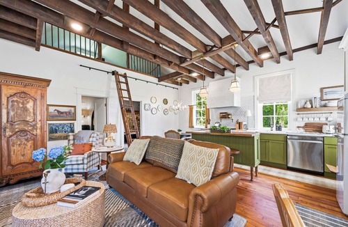 Cochranville Cottage | Charming 1-bedroom cottage in Cochranville