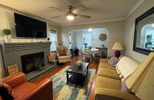 Spring Hill House | Charming 2-bedroom Bungalow - Close to Everything!