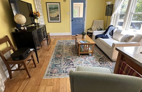 Three Oaks Cottage | Charming 2-bedroom cottage steps to downtown Three Oaks, short drive to beaches