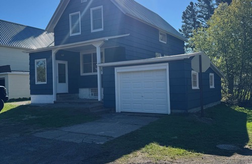 Calumet House | Charming 3-bedroom 2-bathroom house with ATV access
