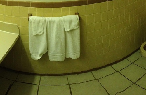 Grand Island Hotel | Chateau Motor Lodge