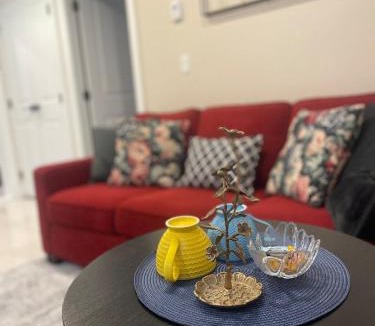 Dunbar House | Chic suite close to UBC