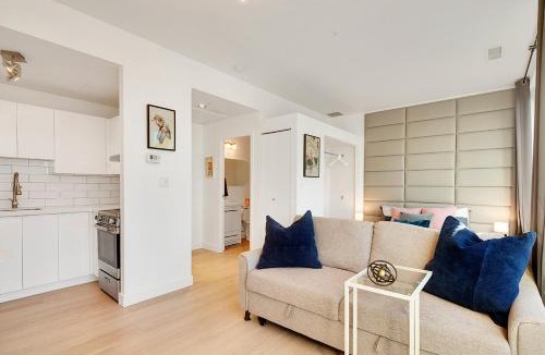 Downtown Vancouver Apartment | City Centre Studio - Best Location!