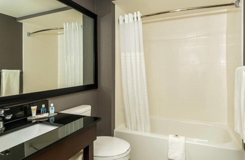 Ottawa Division Hotel | Comfort Inn Kanata Ottawa West