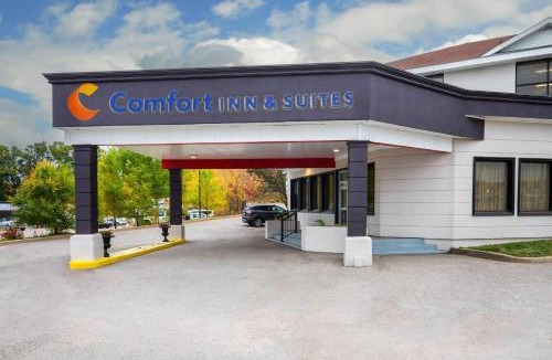 Barrie Hotel | Comfort Inn & Suites Barrie - Highway 400