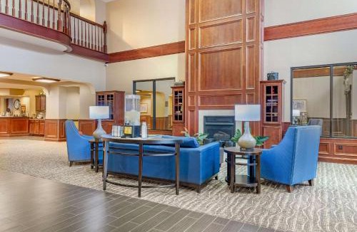 Findlay Hotel | Comfort Suites Findlay I-75 near Sports Complex