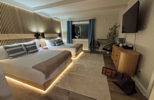 Rapid City Hotel | Connecting King + 2 Queen Suite | Ideal for Families & Groups