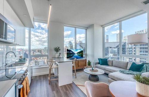 Victoria Park Apartment | Corporate 1 Bedroom Apartment in Calgary | BLVD Beltline Building