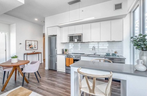 Victoria Park Apartment | Corporate 1 Bedroom Apartment in Calgary | BLVD Beltline Building