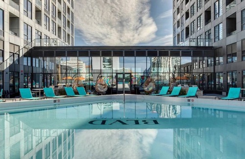 Victoria Park Apartment | Corporate 1 Bedroom Apartment in Calgary | BLVD Beltline Building
