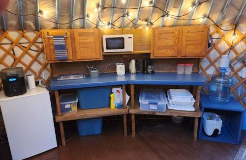 Division No. 7 House | COTC - The Coulee Yurt - Suite