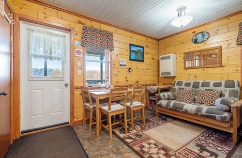 Langton Cabin | Country Retreat on Faircreek Acres
