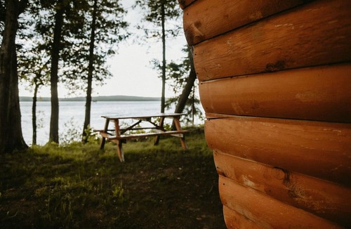 Killaloe Cabin | Couples Glamping Cabin for Nature Getaway on Golden Lake