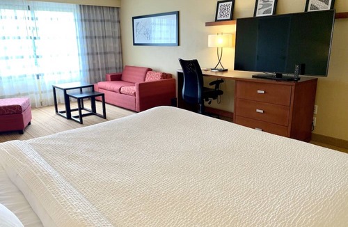 Amherst Hotel | Courtyard by Marriott Buffalo Amherst/University