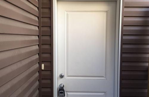 Stonebridge Apartment | Cozy 1bed suite in Stonebridge. 5-star location