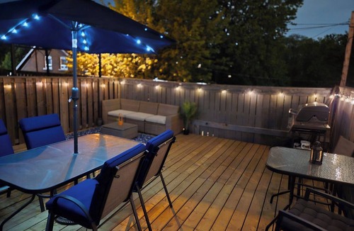 Mimico Apartment | Cozy 2 bedroom apartment with large patio