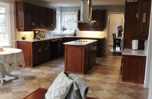 Charlottetown Villa | Cozy 4BR Entire House Near Beach｜Downtown｜Walmart ｜& Pet-Friendly ｜